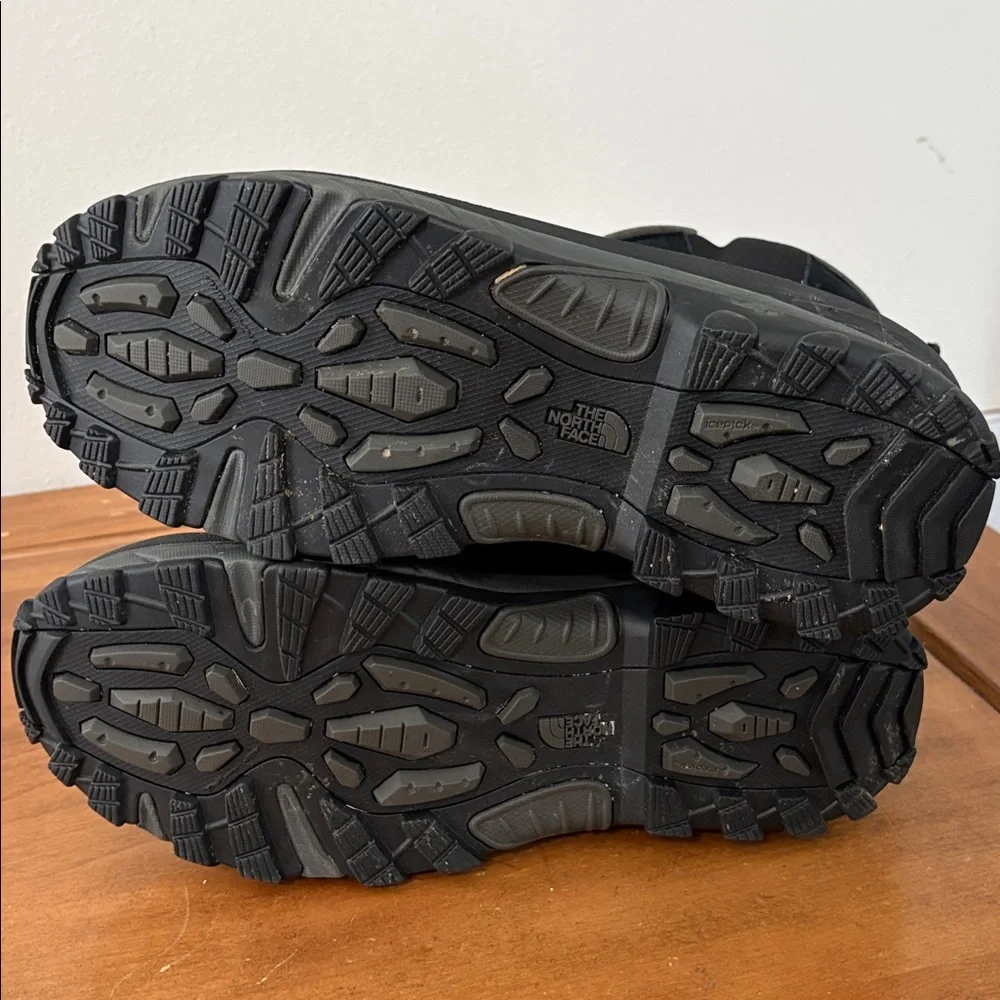 The North Face Chilkat Black Snow Rain Boots Size 12.5
